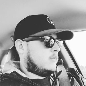 Meet your Posher, Christopher